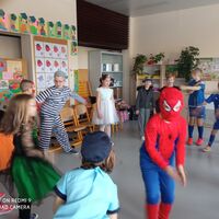 hdimg54bf19570d961c794214c0bc52d670