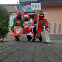 hdimg85ea2d947c34e145fe7c3e6854da78